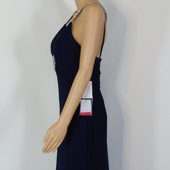 💕 Host Pick💕NWT Alyce Design V-Neck Formal Gown in Navy Blue - Picture 2 of 6